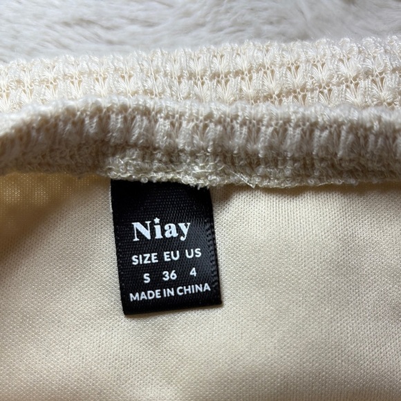 Elegant Cream Knit Mini Dress - Picture 2 of 7